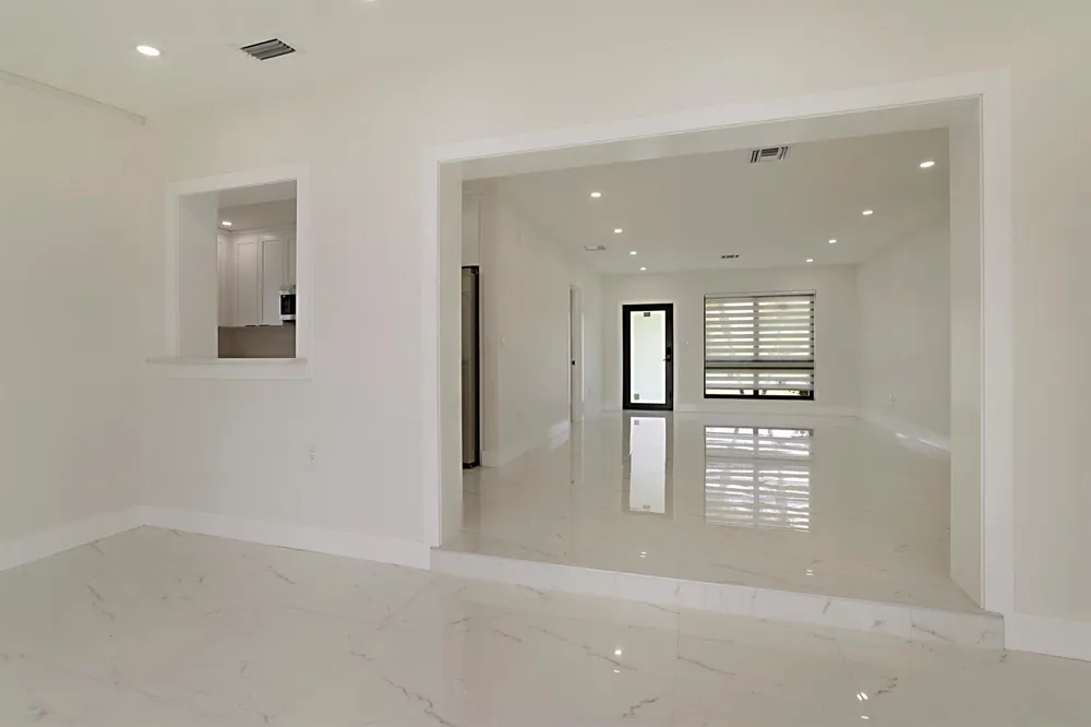 421 FONTANA DRIVE Palm Springs, FL 33461