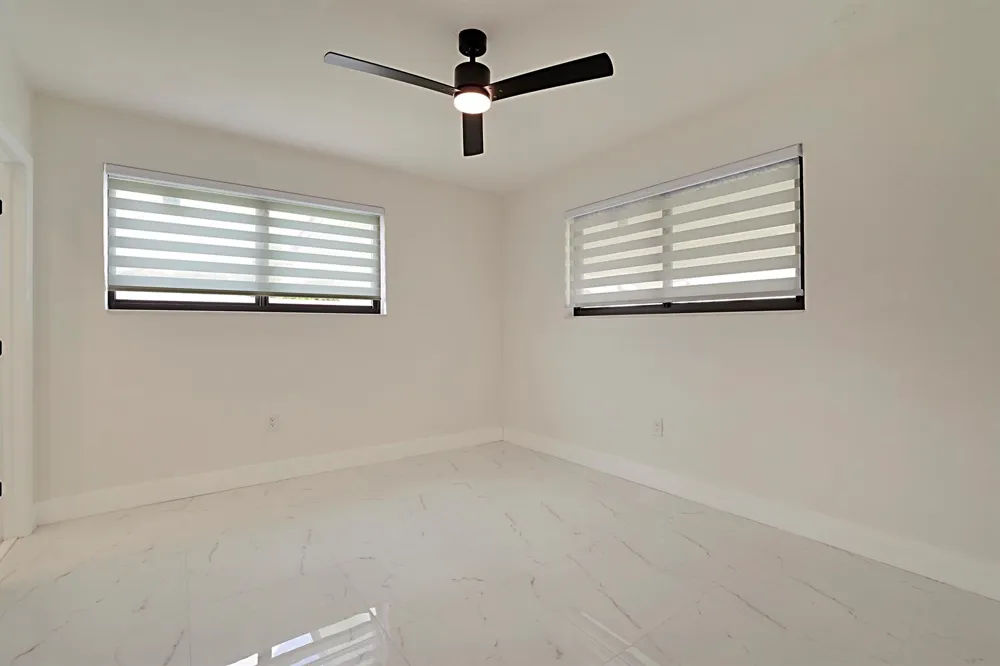 421 FONTANA DRIVE Palm Springs, FL 33461