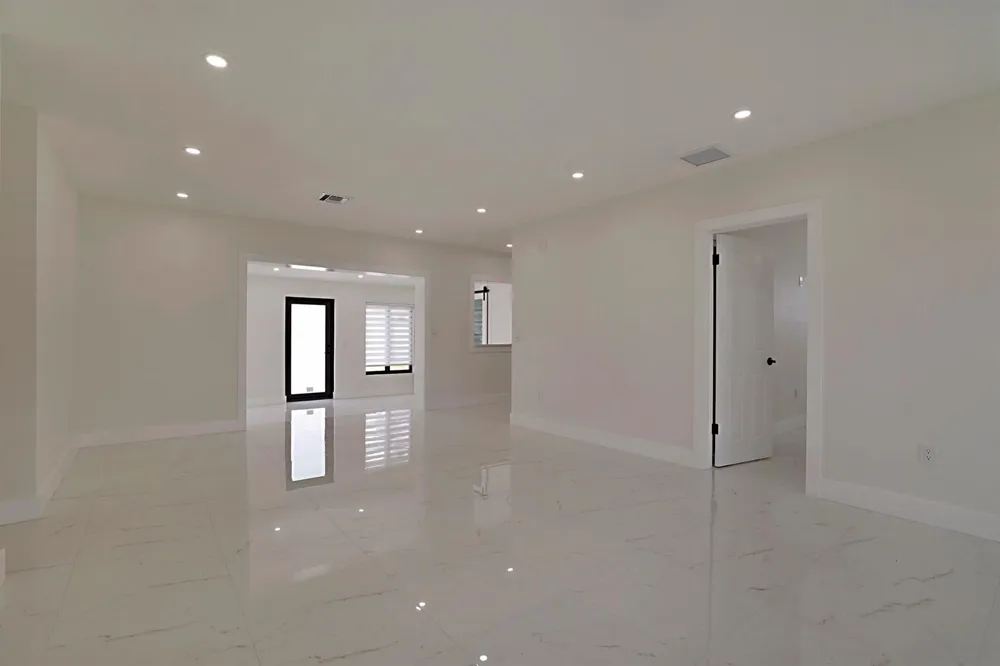 421 FONTANA DRIVE Palm Springs, FL 33461