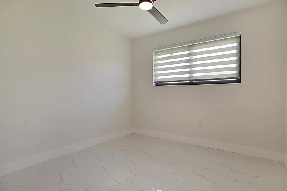 421 FONTANA DRIVE Palm Springs, FL 33461