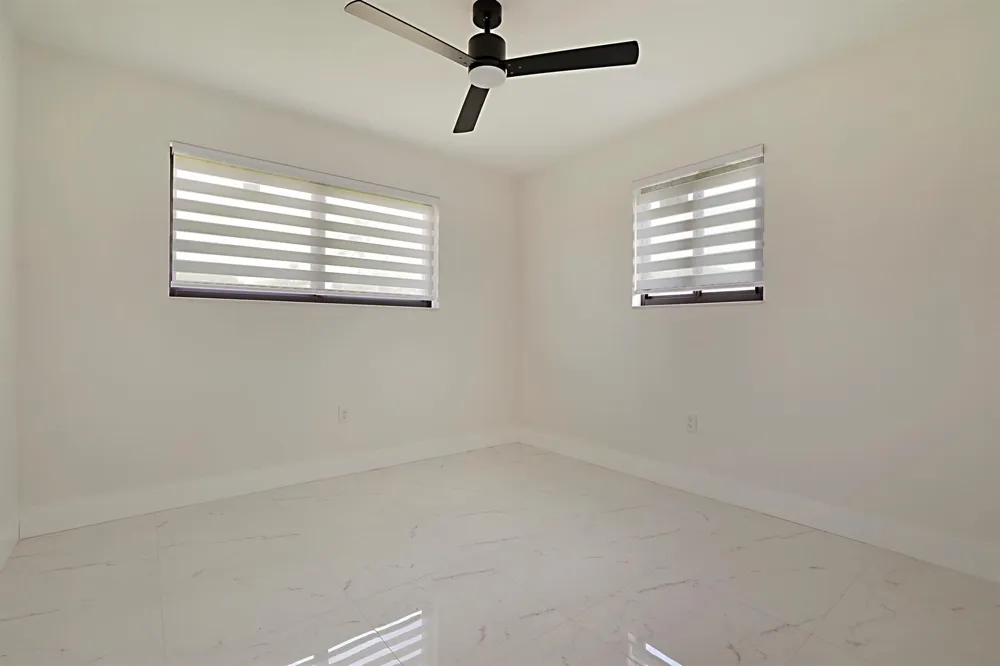 421 FONTANA DRIVE Palm Springs, FL 33461