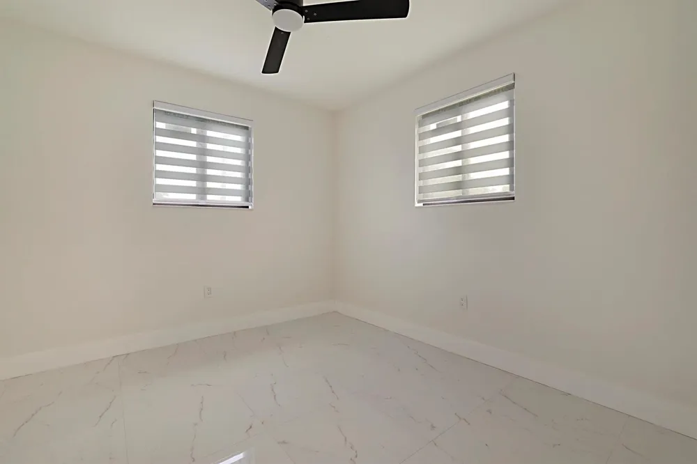 421 FONTANA DRIVE Palm Springs, FL 33461