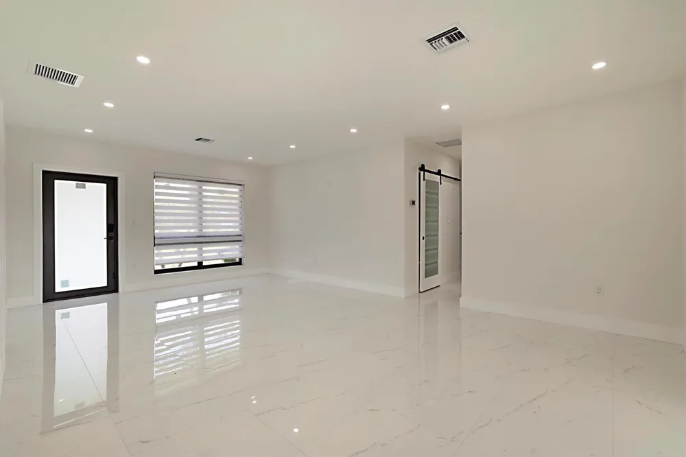 421 FONTANA DRIVE Palm Springs, FL 33461