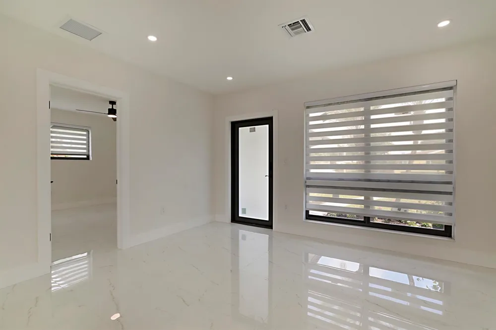 421 FONTANA DRIVE Palm Springs, FL 33461