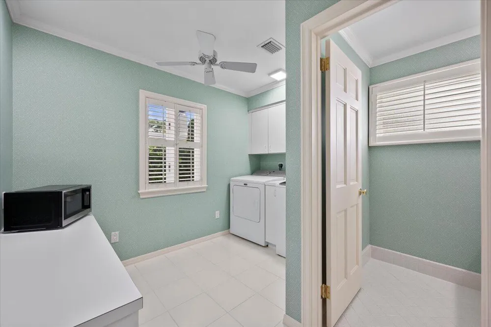 1000 Country Club Drive North Palm Beach, FL 33408