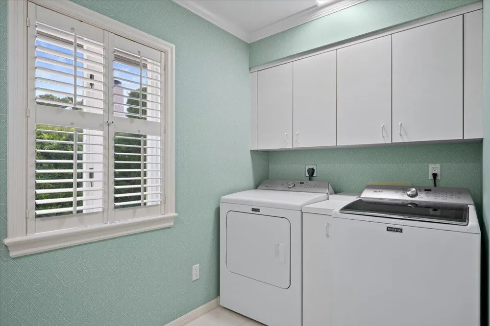 1000 Country Club Drive North Palm Beach, FL 33408