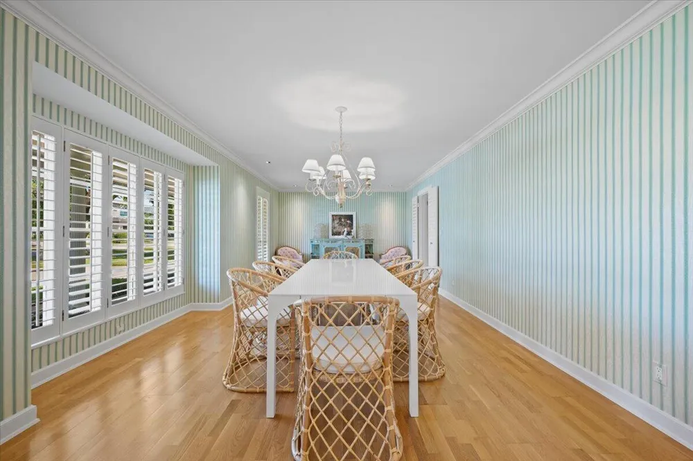 1000 Country Club Drive North Palm Beach, FL 33408
