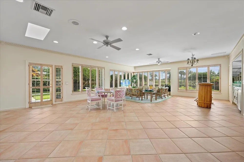 1000 Country Club Drive North Palm Beach, FL 33408