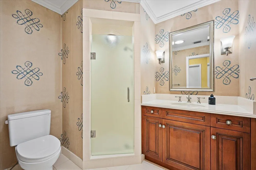 1000 Country Club Drive North Palm Beach, FL 33408