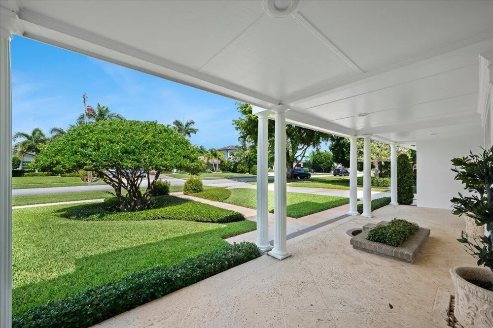 1000 Country Club Drive North Palm Beach, FL 33408