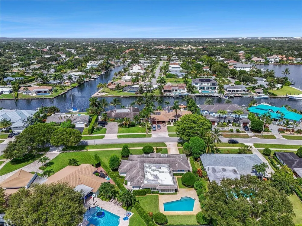 1000 Country Club Drive North Palm Beach, FL 33408