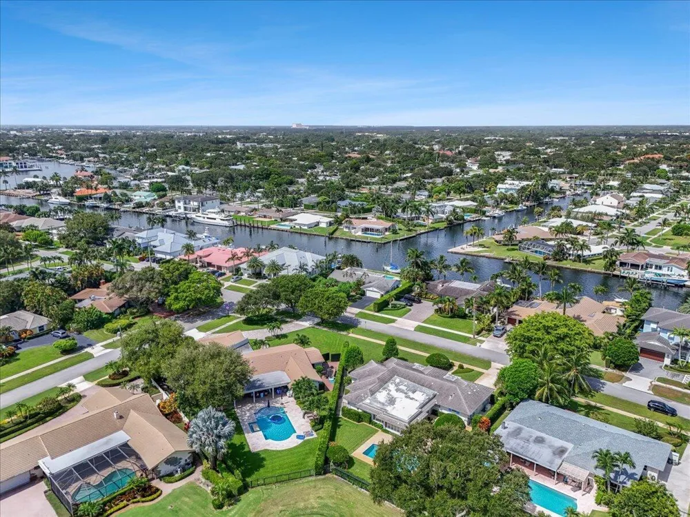 1000 Country Club Drive North Palm Beach, FL 33408