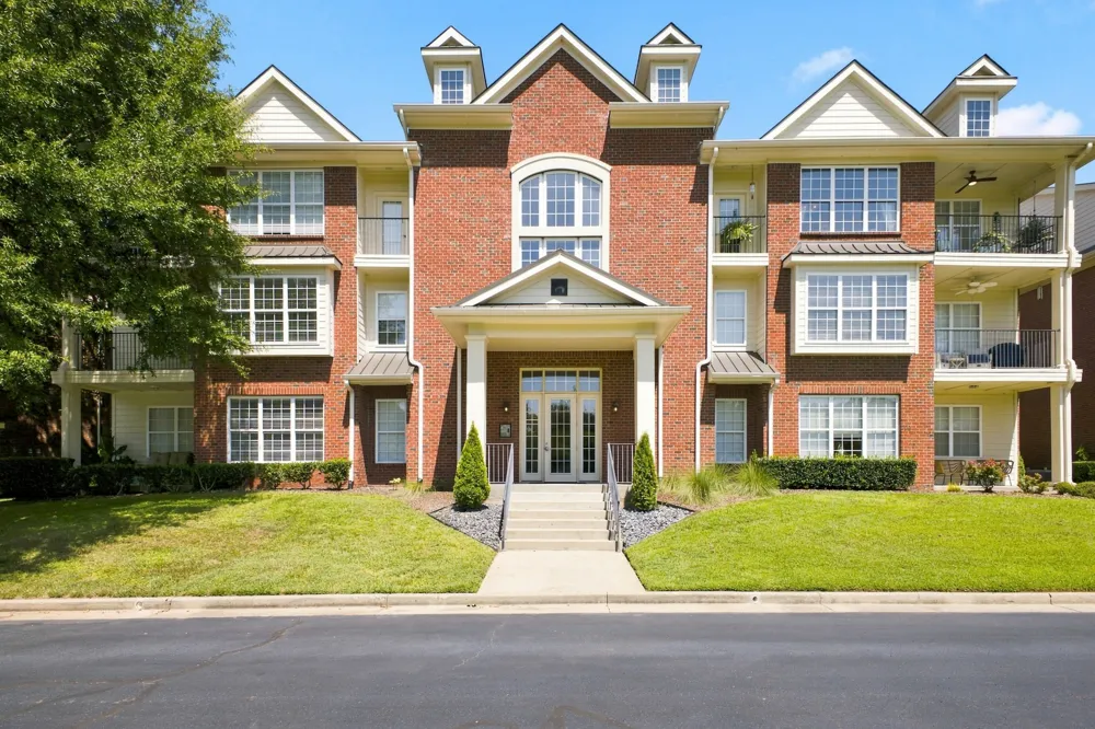 3201 Aspen Grove Dr #H7 Franklin, TN 37067