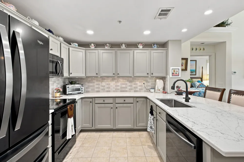 3201 Aspen Grove Dr #H7 Franklin, TN 37067