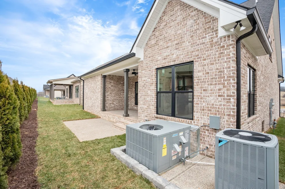 2020 WT Chandler Blvd #82 Gallatin, TN 37066