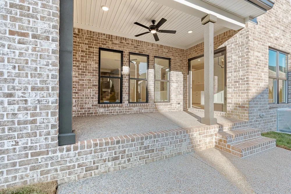 2020 WT Chandler Blvd #82 Gallatin, TN 37066