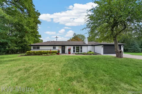 4251 Derry Road