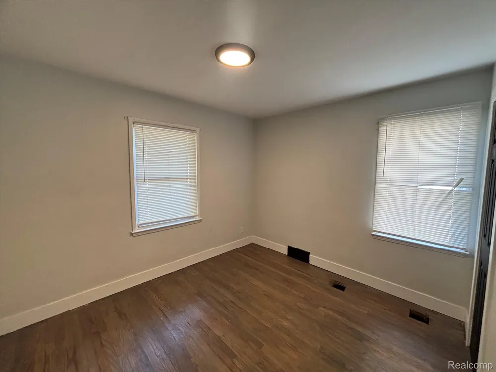 18970 Annchester Road Detroit City, MI 48219