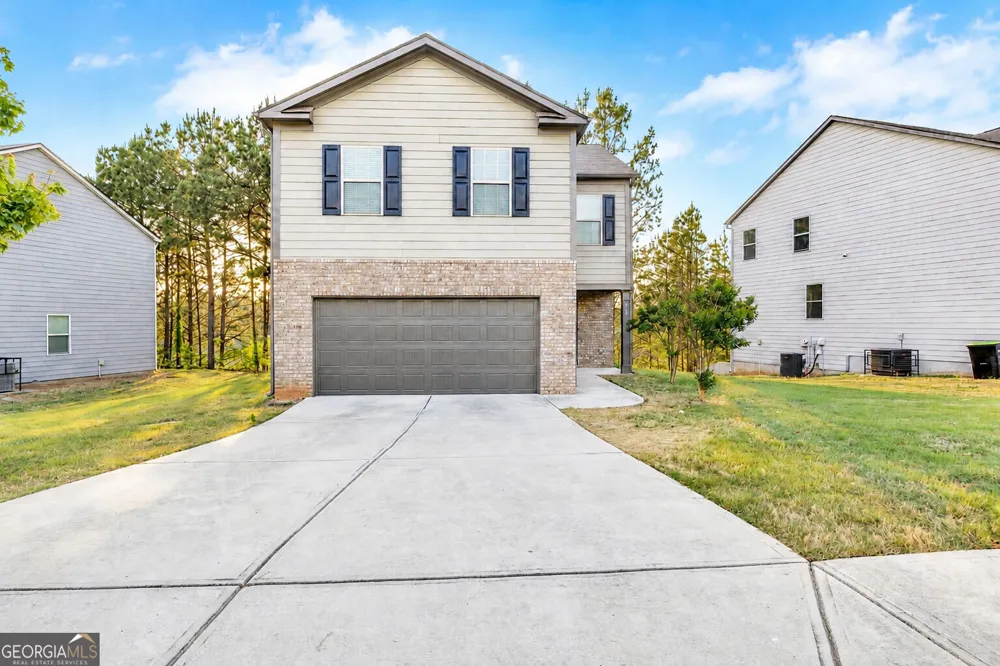 418 Lake Ridge LN Fairburn, GA 30213