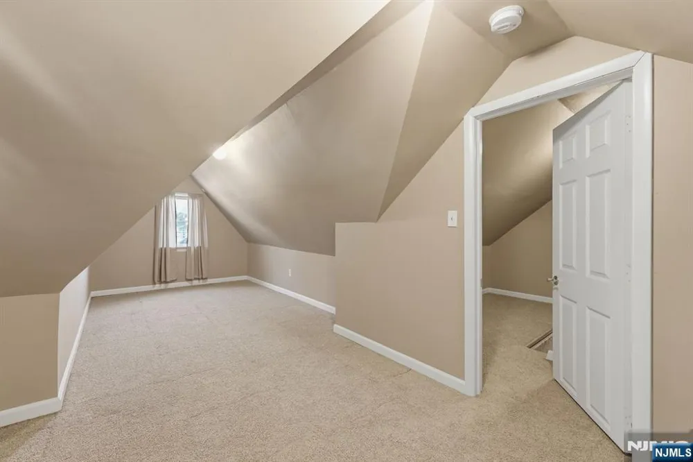 81 Sergeantsville Road Flemington, NJ 08822