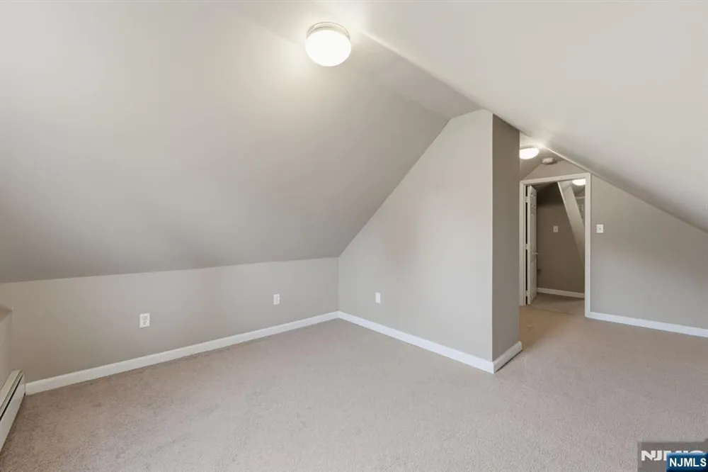 81 Sergeantsville Road Flemington, NJ 08822
