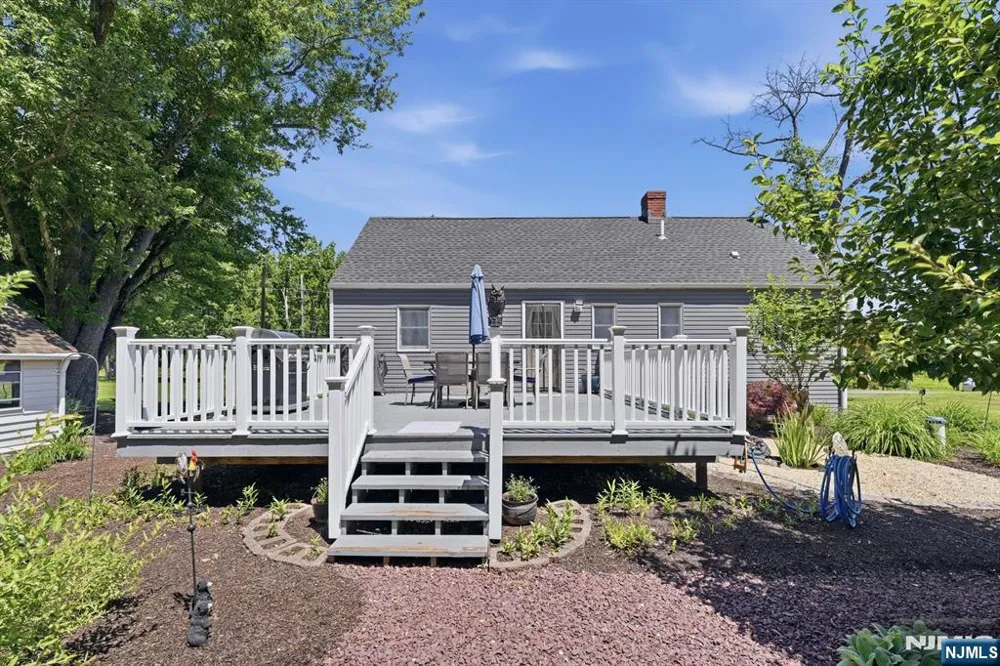 81 Sergeantsville Road Flemington, NJ 08822