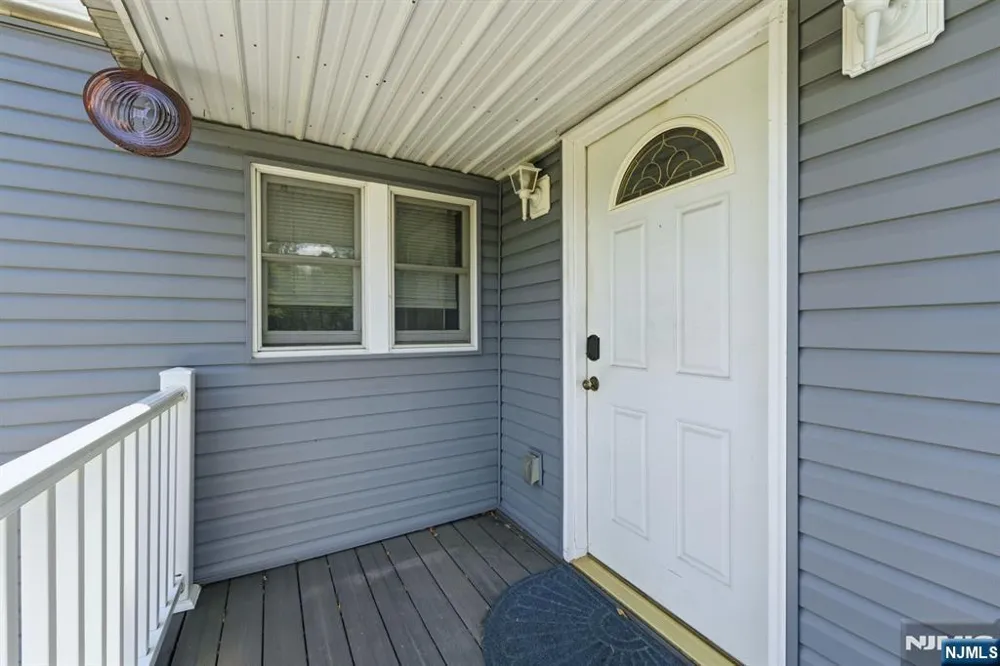 81 Sergeantsville Road Flemington, NJ 08822