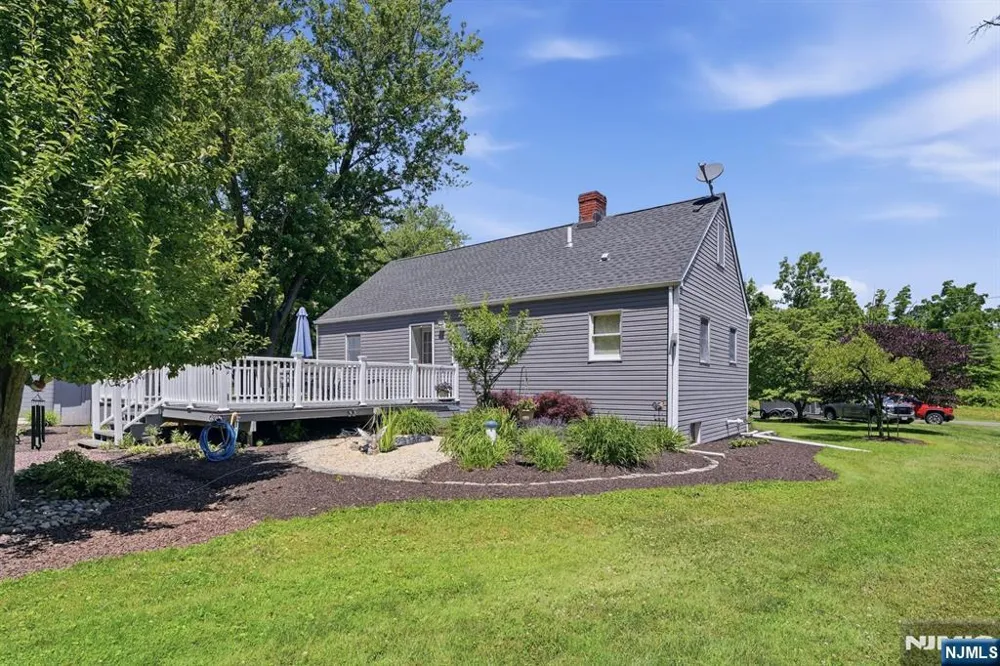 81 Sergeantsville Road Flemington, NJ 08822