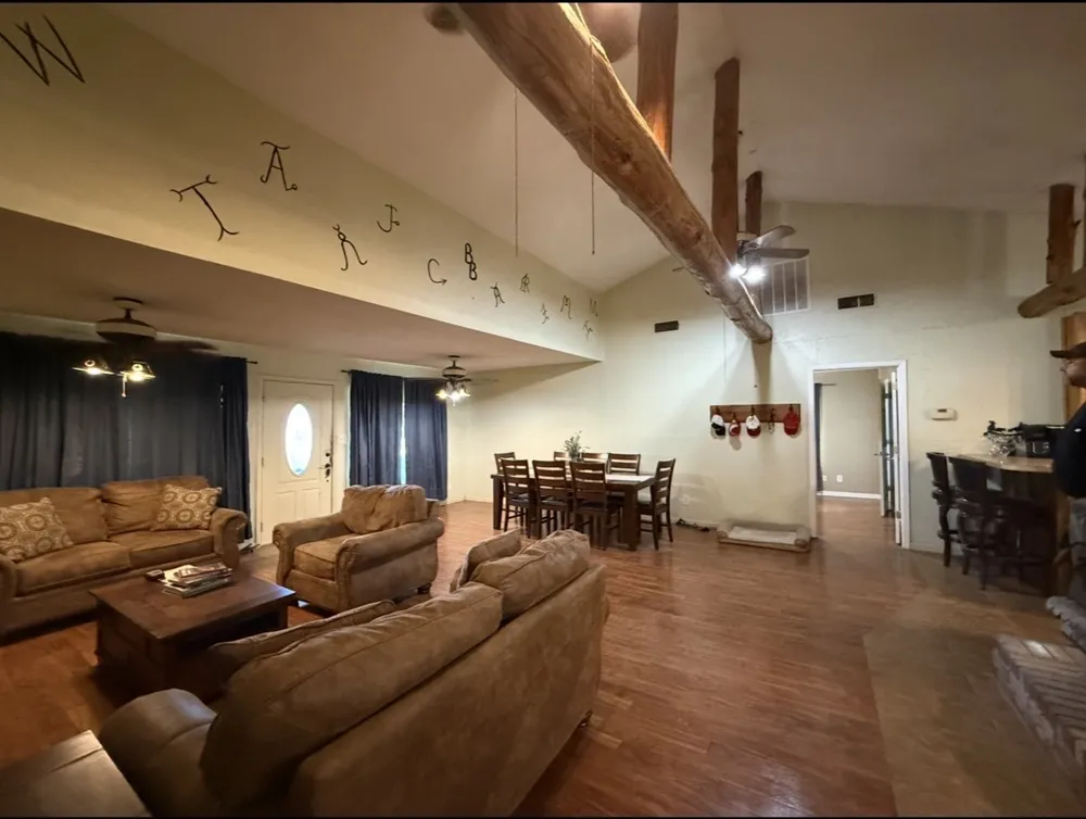 7710 US Highway 84 Lawn, TX 79530