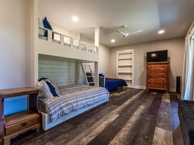 4468 Chapel Road Possum Kingdom Lake, TX 76450