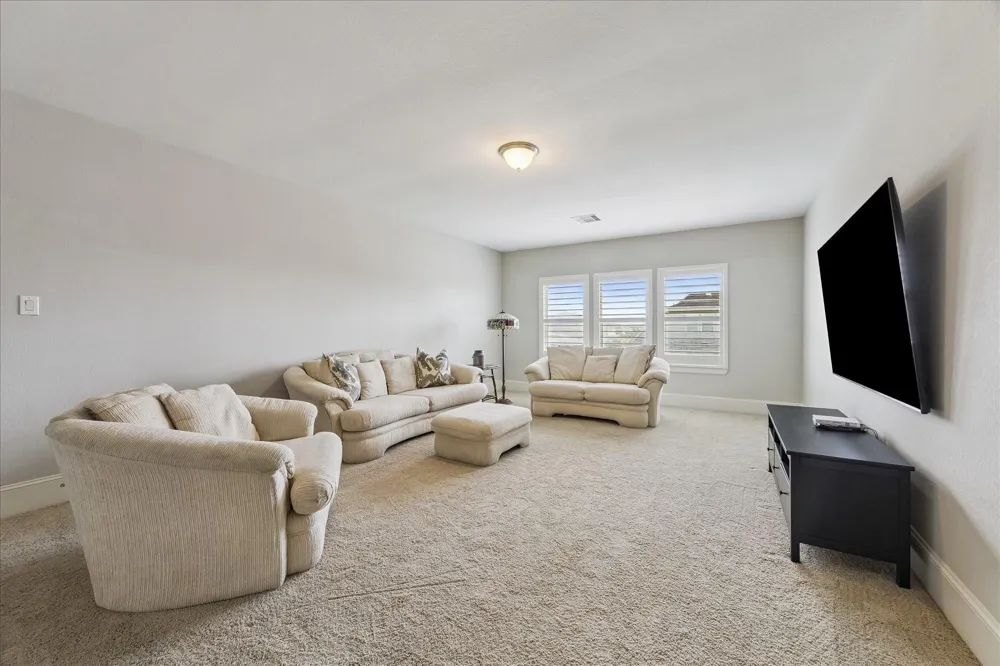 1819 Eagle Creek Drive Friendswood, TX 77546