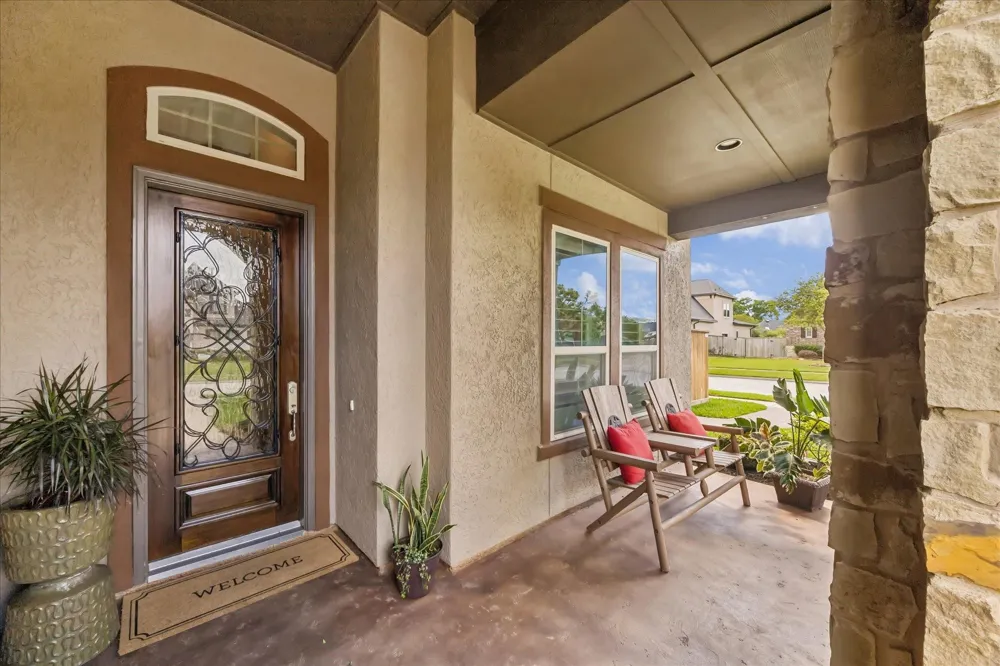1819 Eagle Creek Drive Friendswood, TX 77546