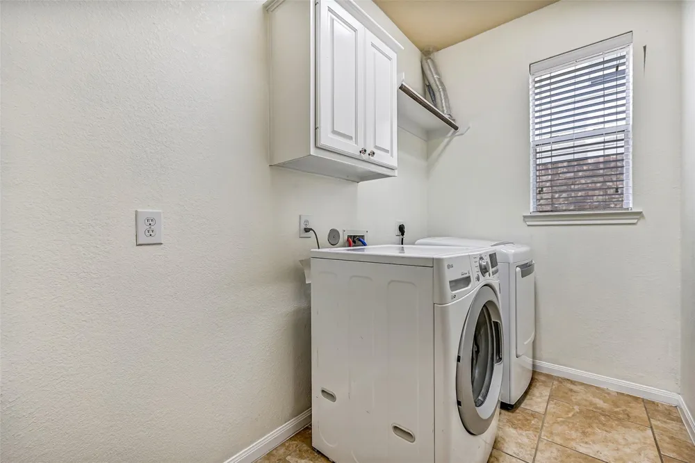2508 Rockygate Lane Friendswood, TX 77546