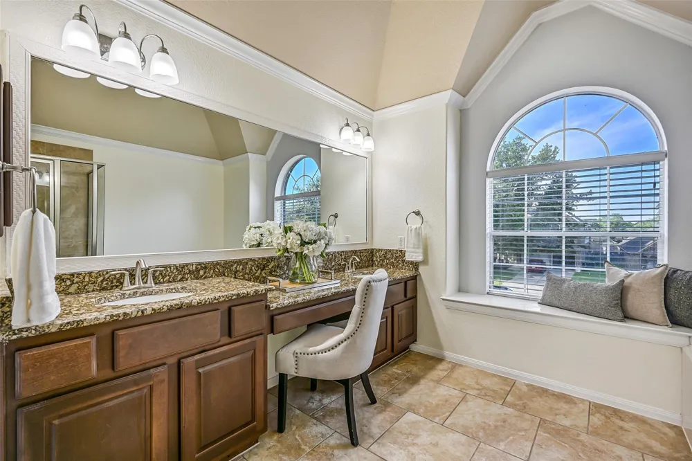 2508 Rockygate Lane Friendswood, TX 77546