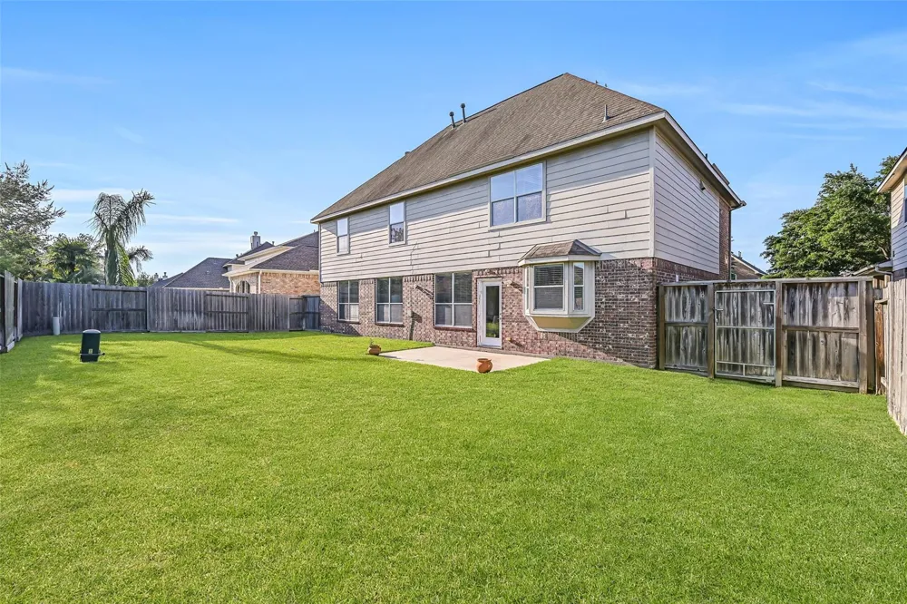 2508 Rockygate Lane Friendswood, TX 77546
