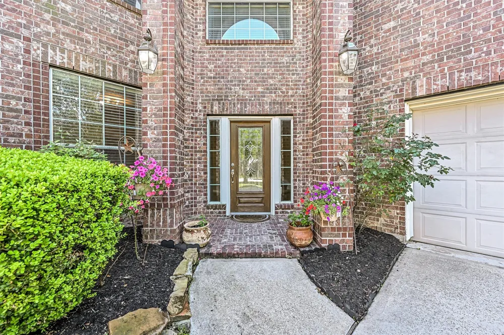 2508 Rockygate Lane Friendswood, TX 77546