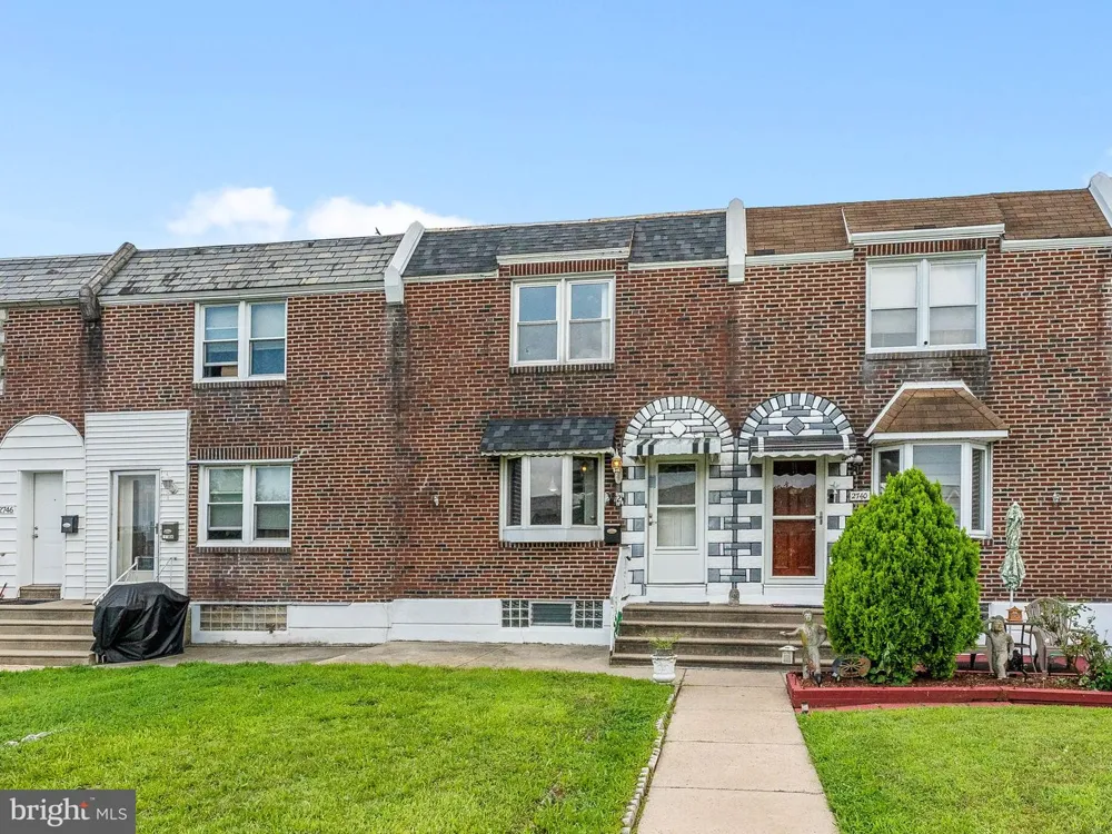 2742 ELBRIDGE STREET Philadelphia, PA 19149