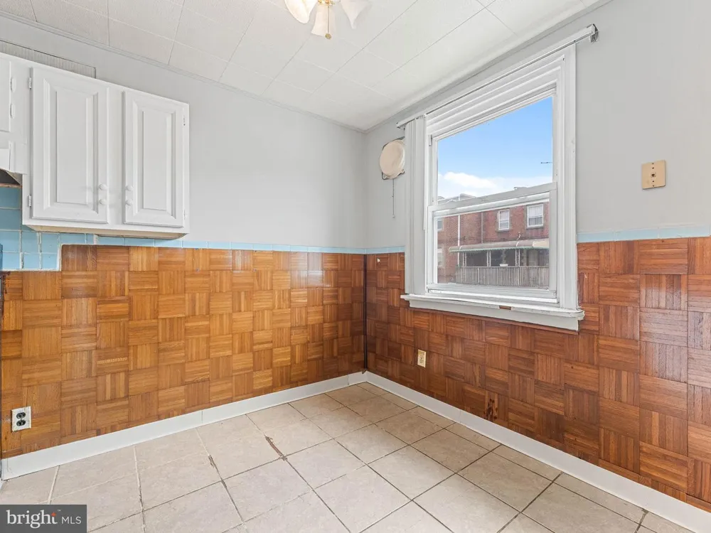 2742 ELBRIDGE STREET Philadelphia, PA 19149
