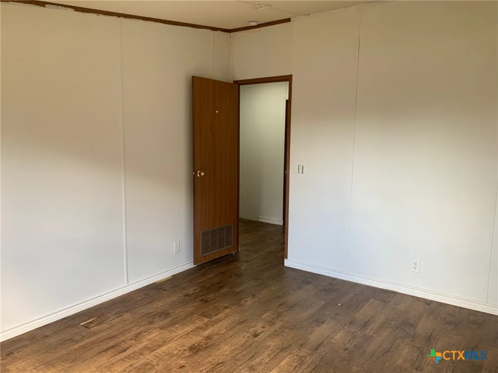 590 Lee Street Victoria, TX 77905