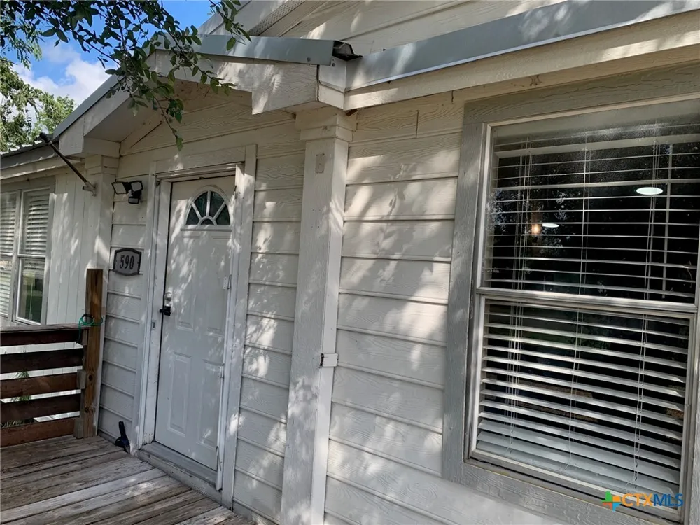 590 Lee Street Victoria, TX 77905