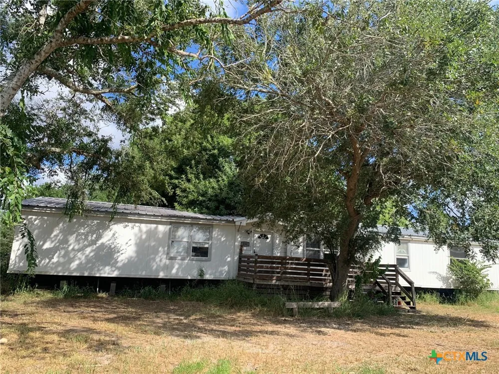 590 Lee Street Victoria, TX 77905