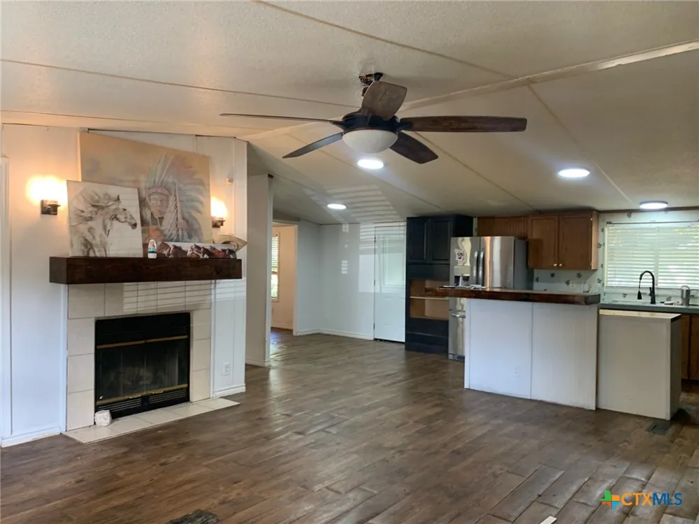 590 Lee Street Victoria, TX 77905