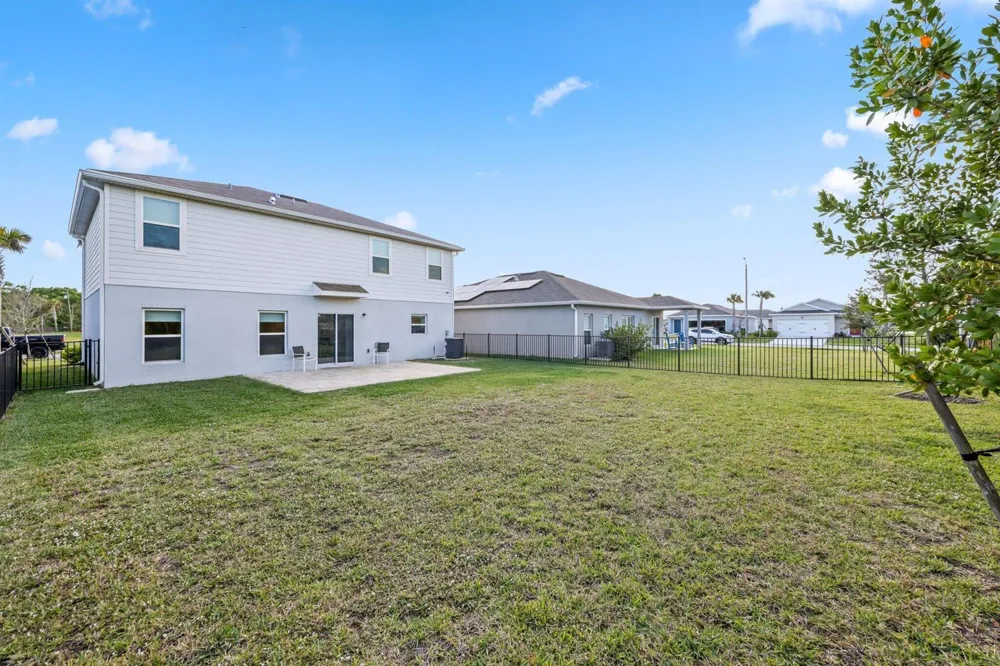 514 Raspberry Road Fort Pierce, FL 34981