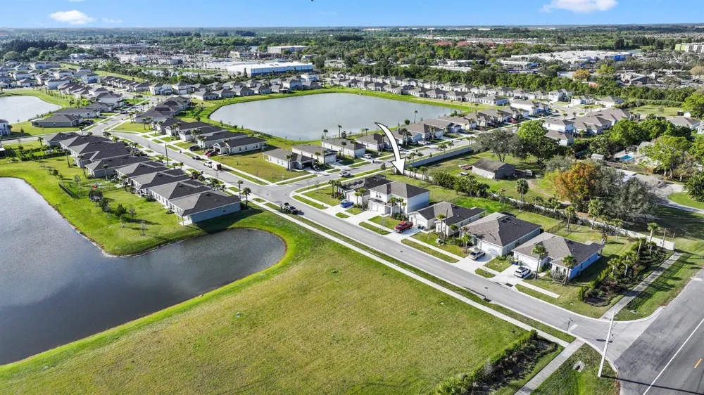 514 Raspberry Road Fort Pierce, FL 34981