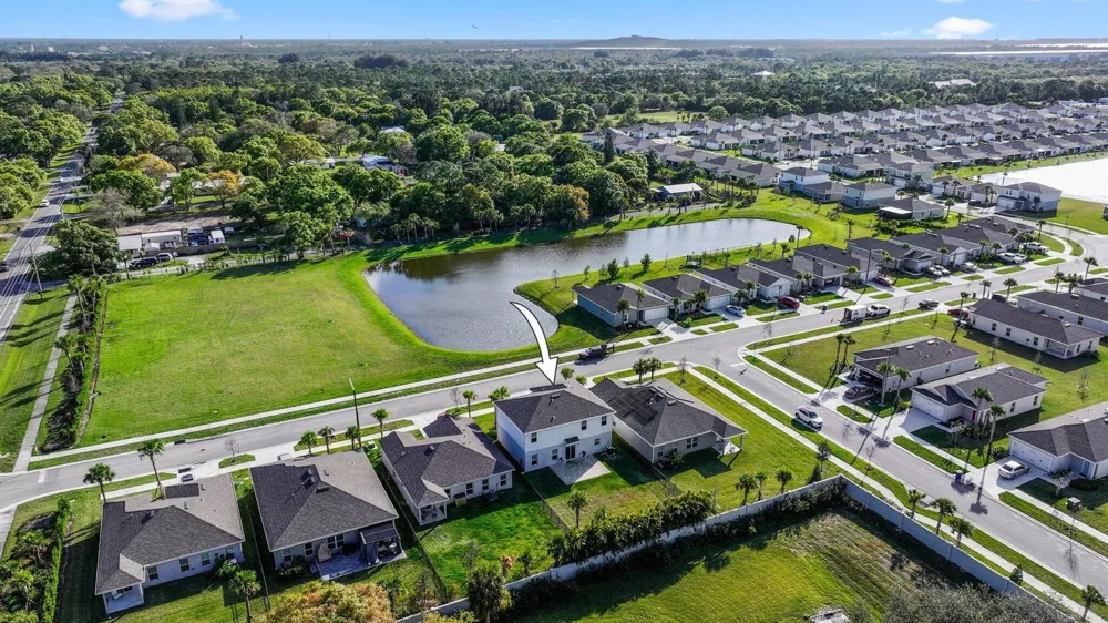 514 Raspberry Road Fort Pierce, FL 34981