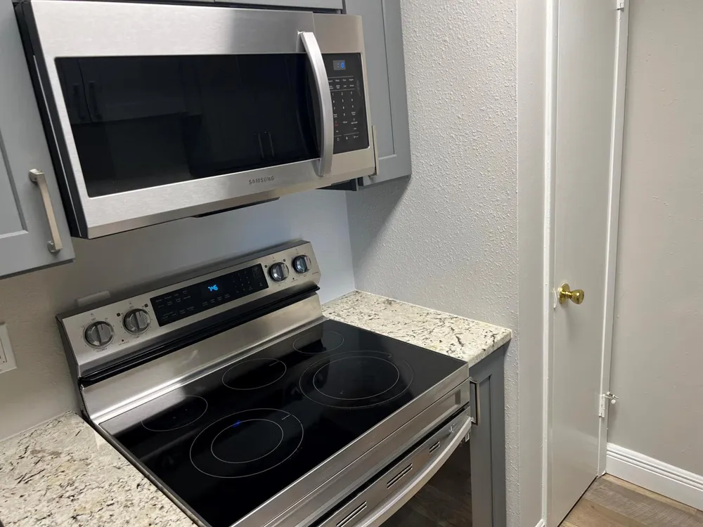 208 Red Cedar Place #208 Brandon, FL 33510