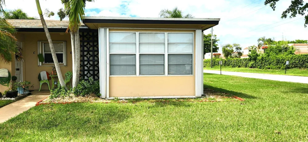 1042 NORTH DRIVE #D Delray Beach, FL 33445