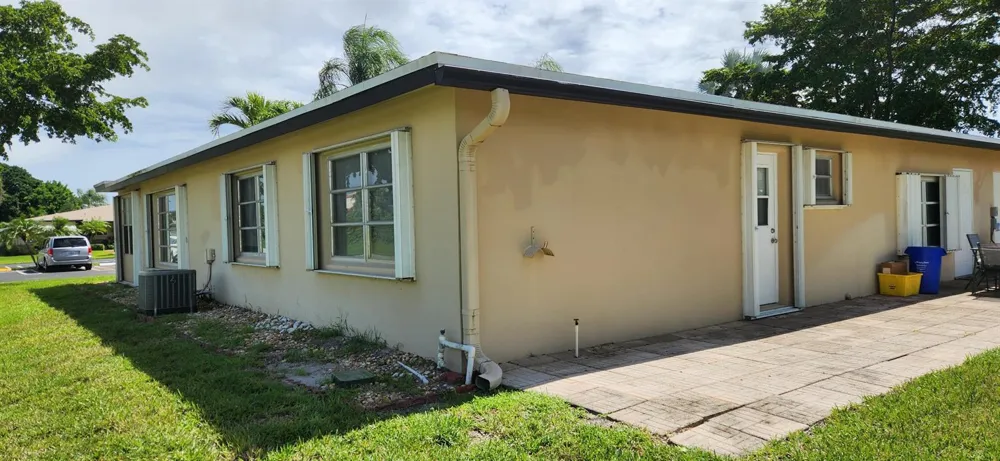 1042 NORTH DRIVE #D Delray Beach, FL 33445