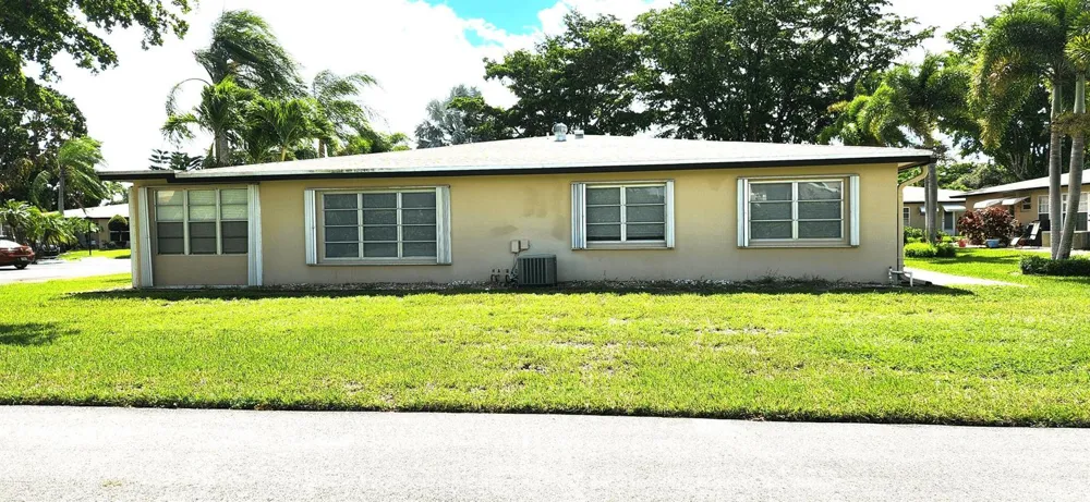 1042 NORTH DRIVE #D Delray Beach, FL 33445