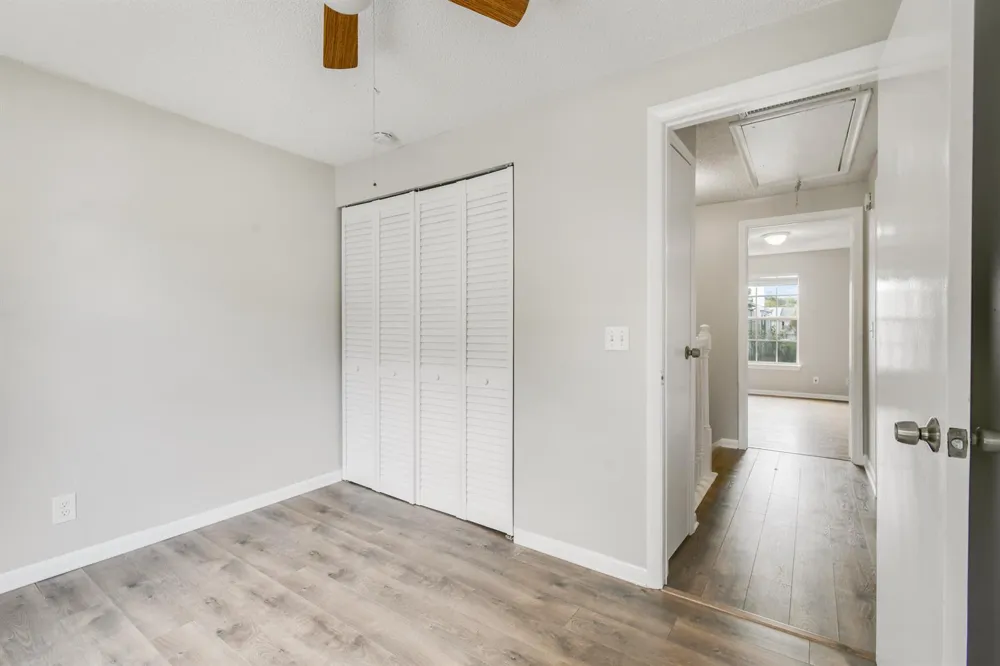110 OLD ENGLISH COURT Jupiter, FL 33458